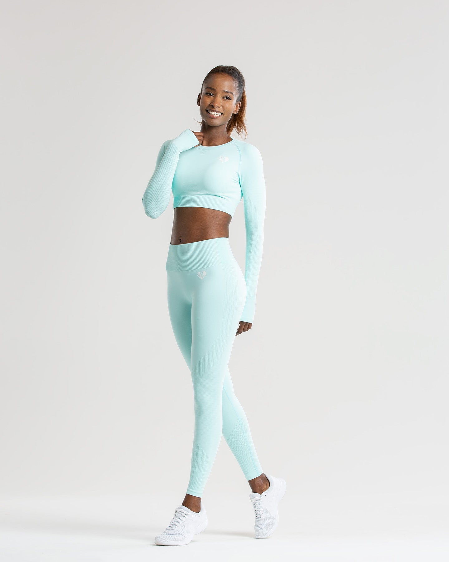 Power Seamless Long Sleeve Crop Top | Bleached Aqua